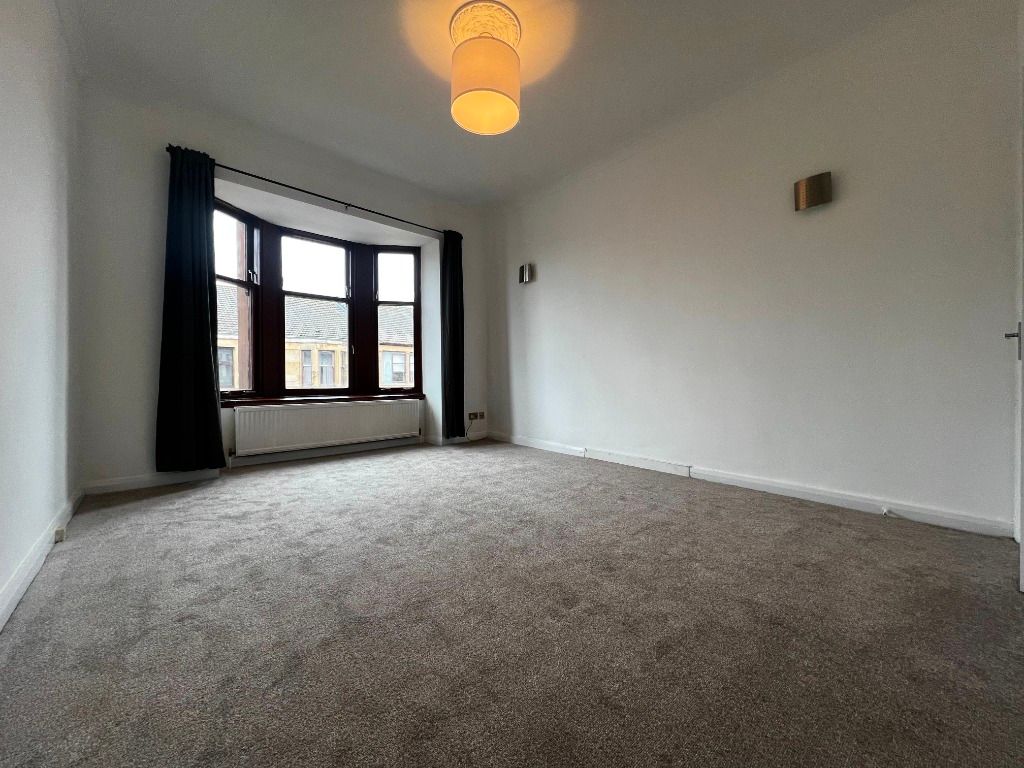 Property photo 3 of 10 Photo 3