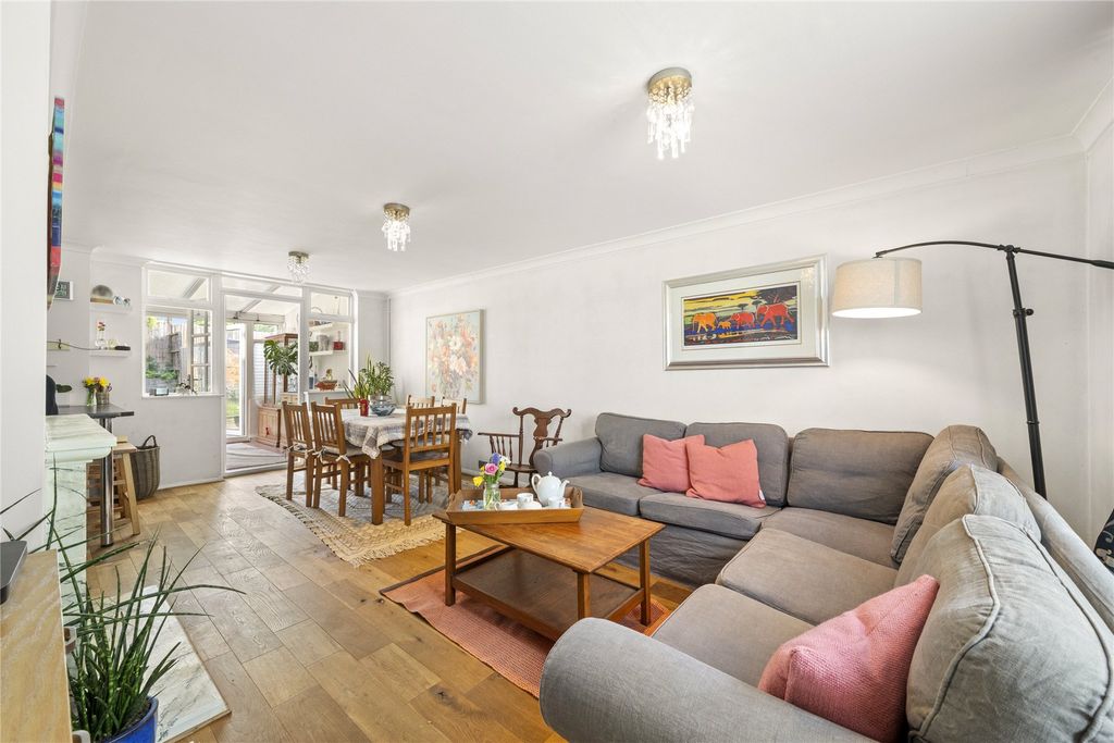 Property photo 2 of 15 Open Plan Living