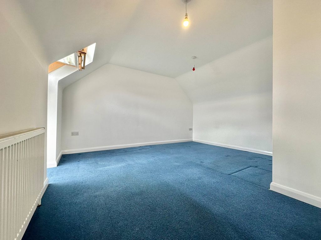 Property photo 2 of 11 Picture No. 02