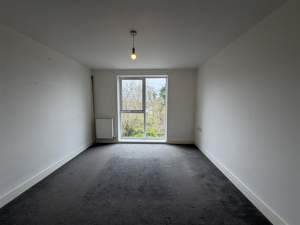 Additional image 13 of 2 bed flat to rentBrunton Road, Pool, Redruth TR15