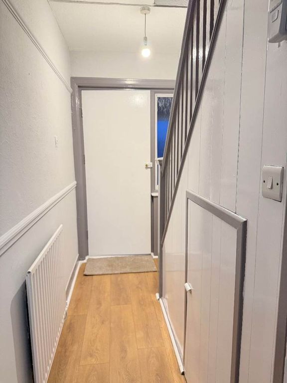 Property photo 3 of 7 Image