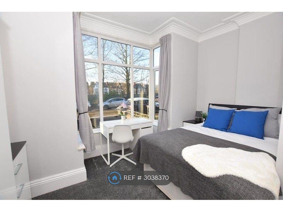 Property photo 1 of 5