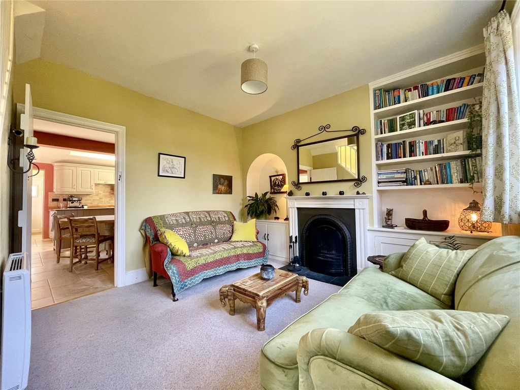 Property photo 2 of 26 Picture No. 05
