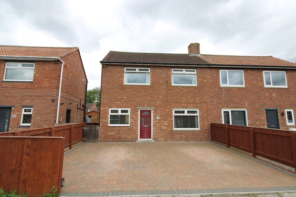 Property photo 2 of 17 B.X