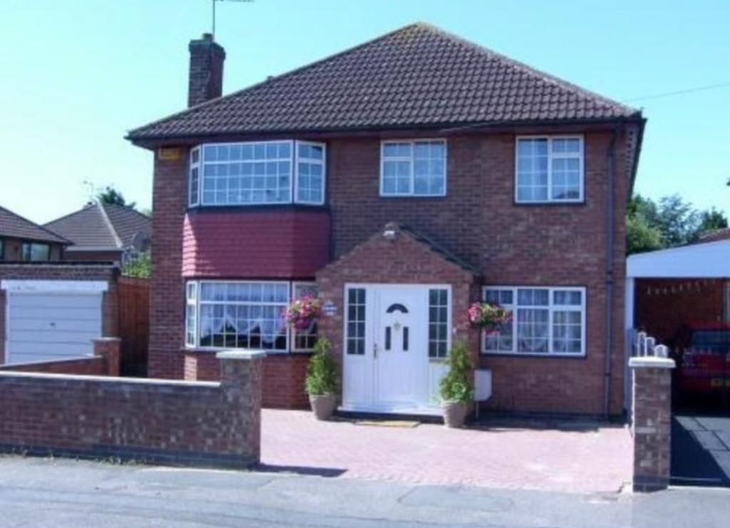 Property photo 1 of 19