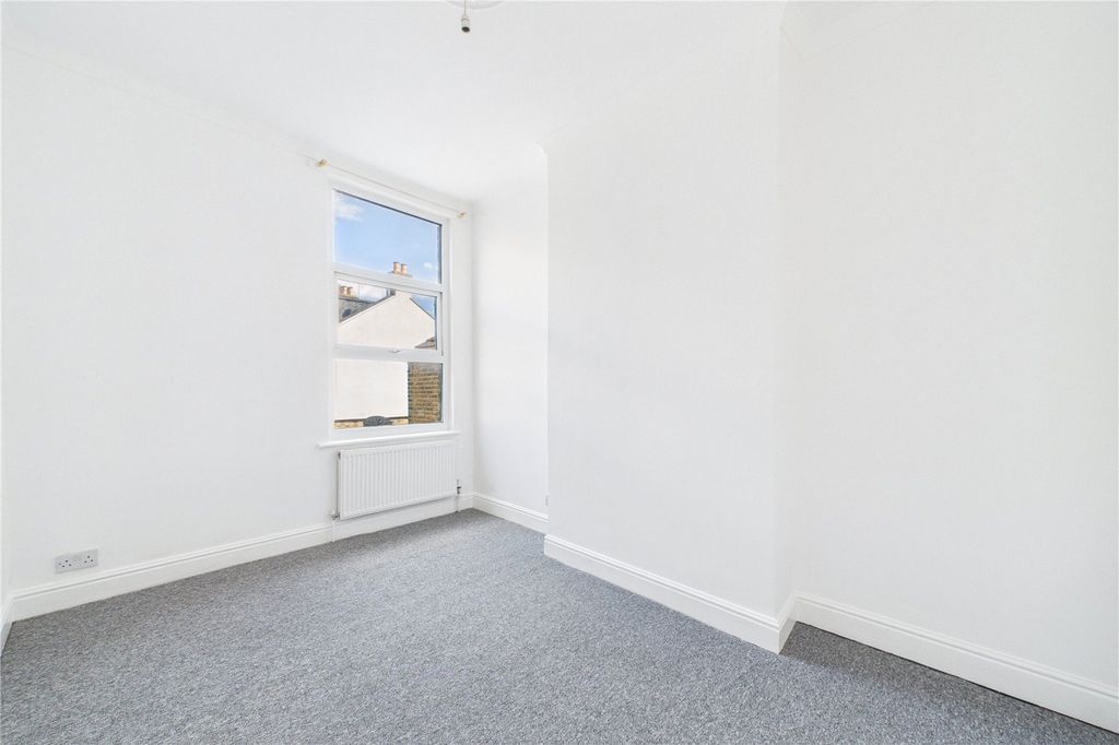 Property photo 2 of 14 Picture No. 01