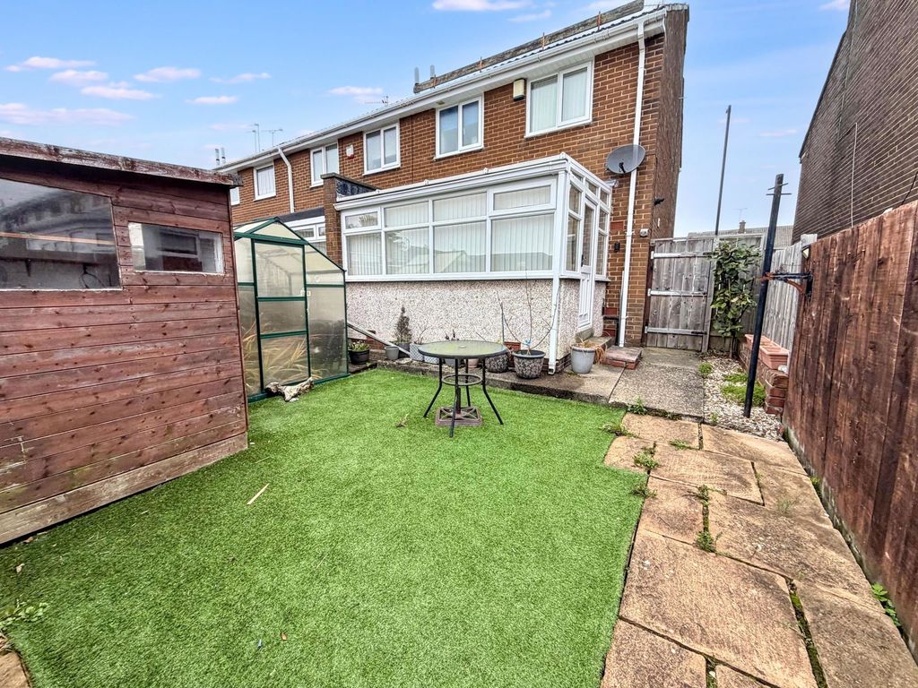 Property photo 3 of 10
