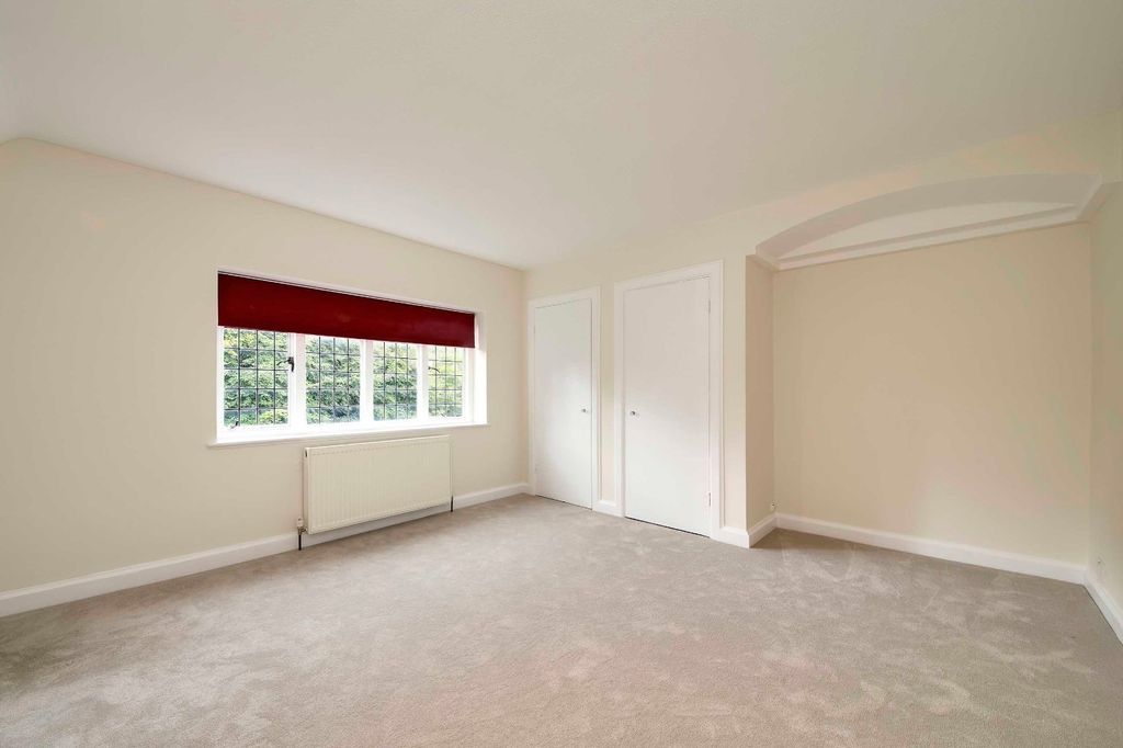 Additional image 19 of 6 bed detached house for salePenn Road, Beaconsfield HP9