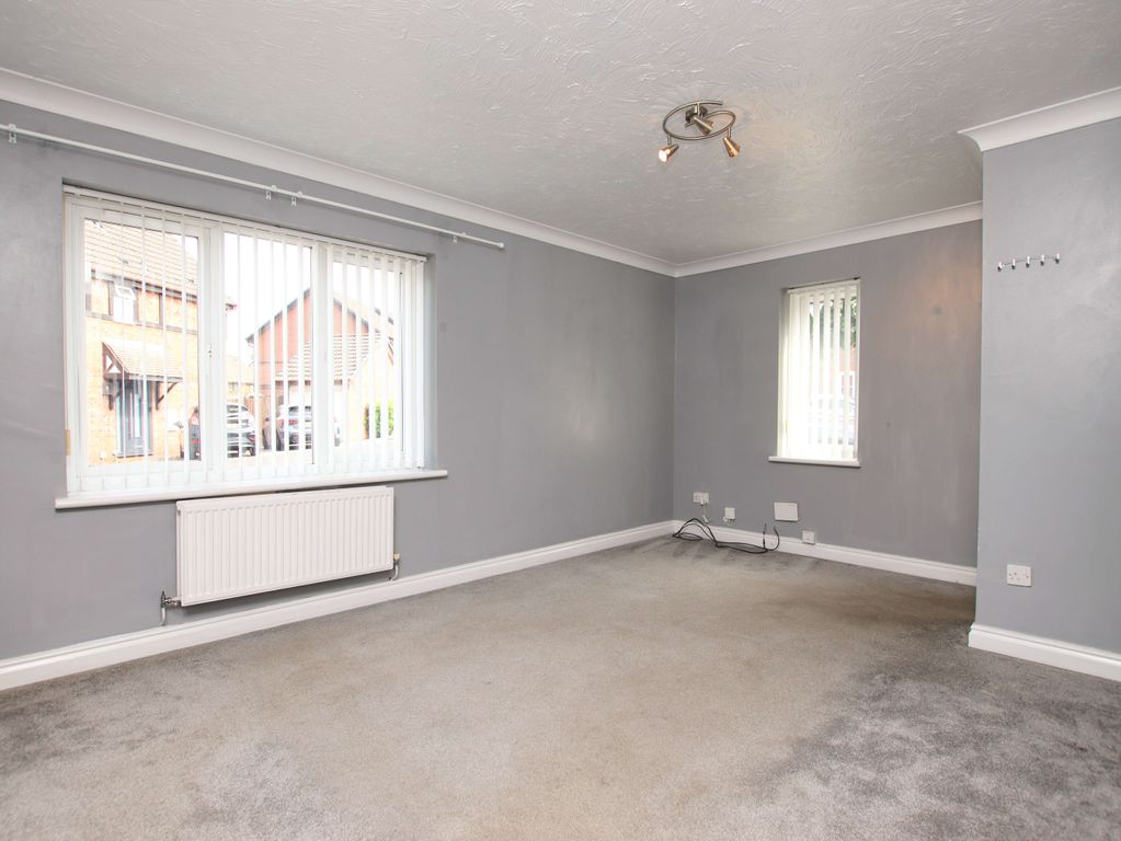 Property photo 3 of 13