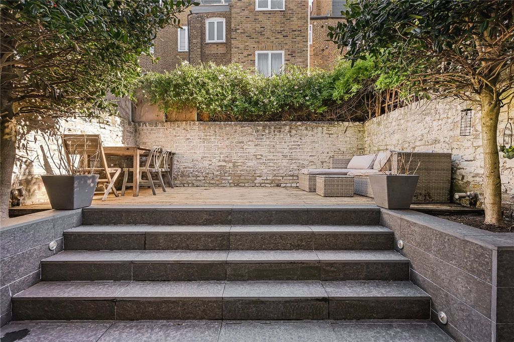 Property photo 1 of 9 Picture No. 02