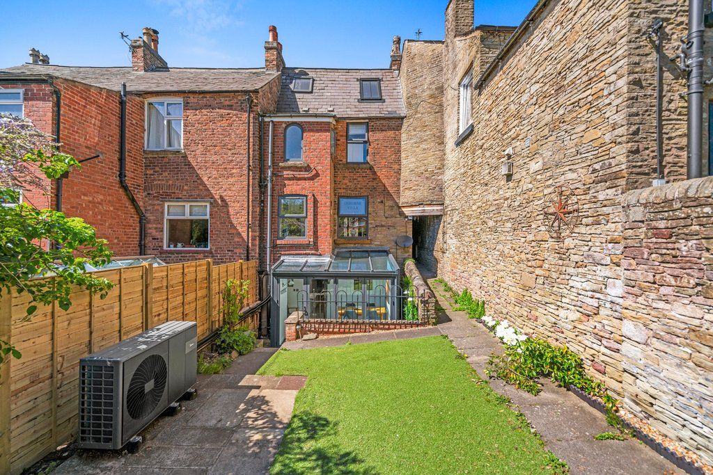 Property photo 1 of 35