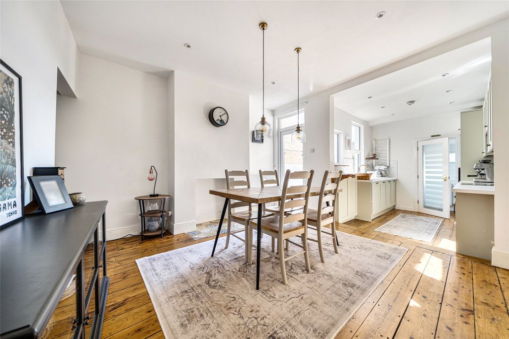 Property photo 3 of 16 Picture No. 87