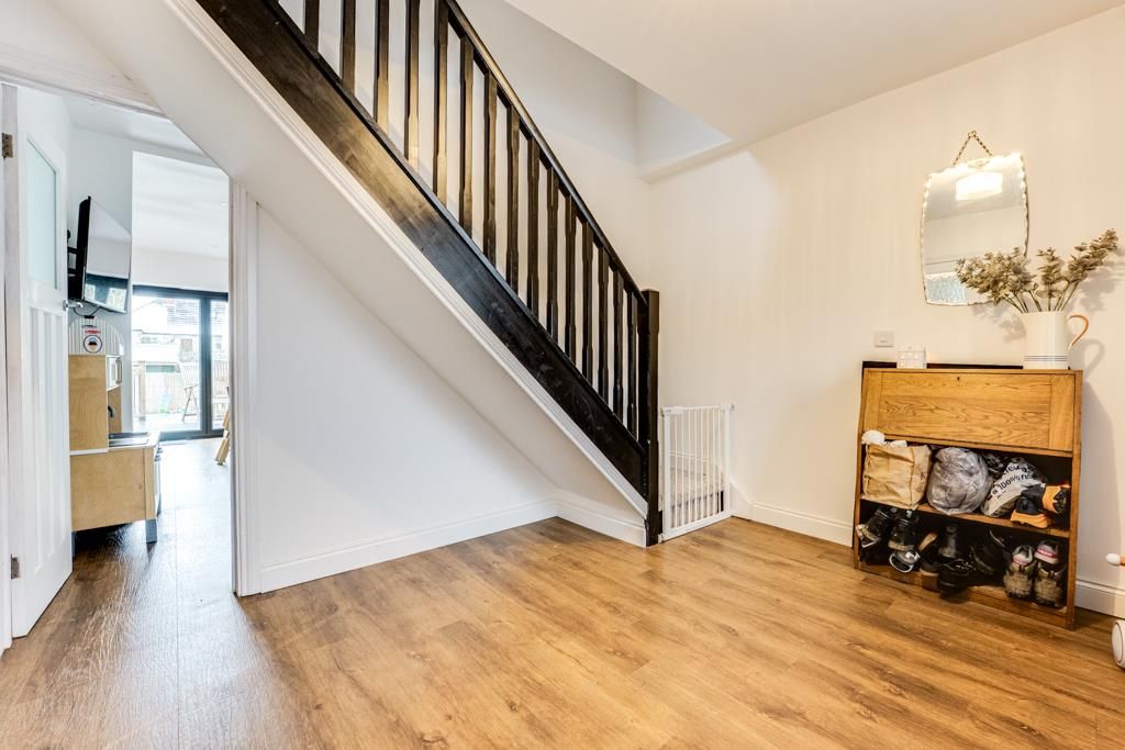 Property photo 2 of 42 3 Shelley Road, Kettering-9.Jpg