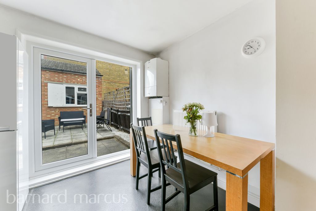 Property photo 3 of 12 Image