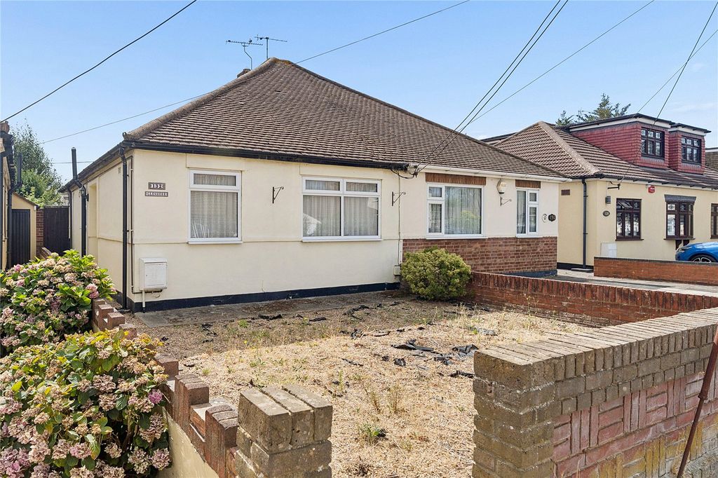 Property photo 1 of 11 Front