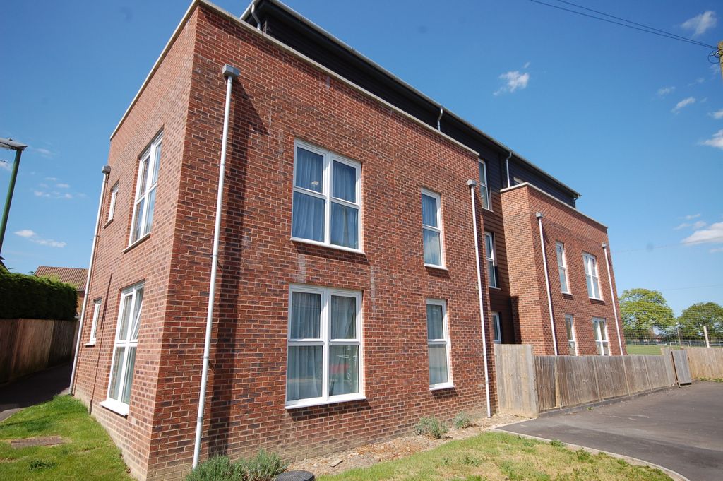 Property photo 1 of 5 External