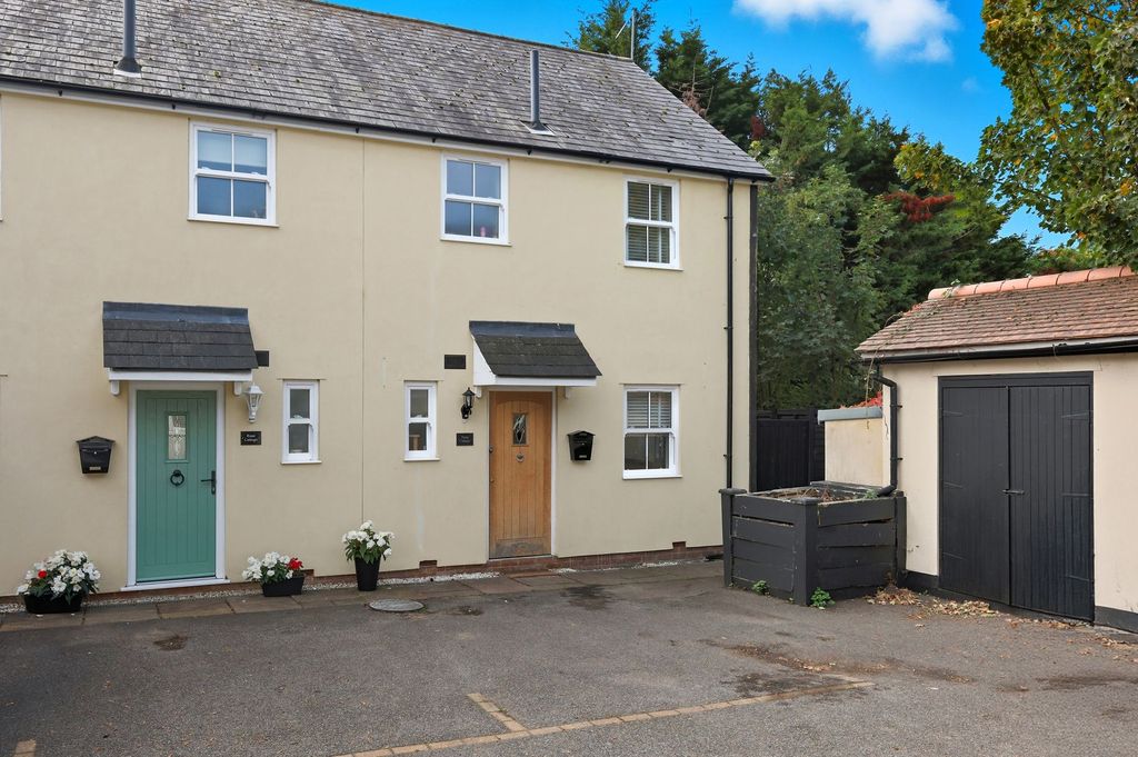 Property photo 1 of 21