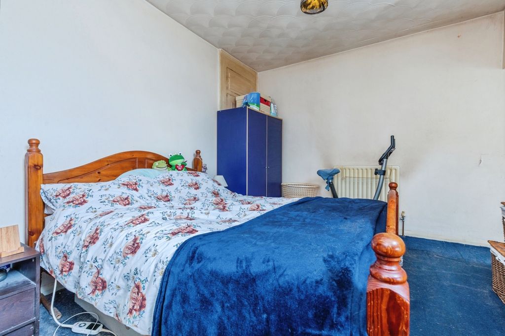 Property photo 3 of 15 Pbox-Img.Jpg