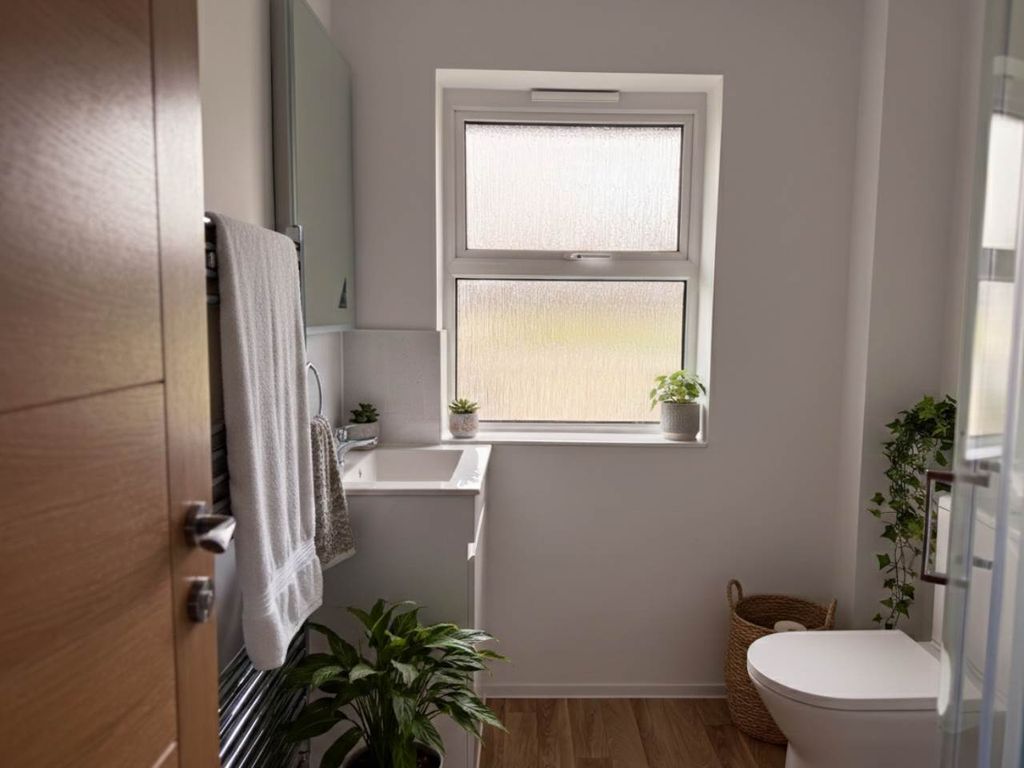 Property photo 3 of 6 Shower Room