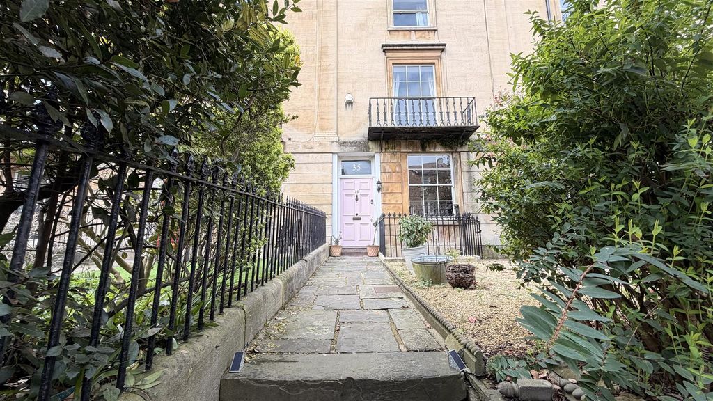 Property photo 2 of 15 Front