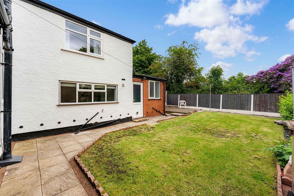 Property photo 3 of 20 58 New Road-5.Jpg