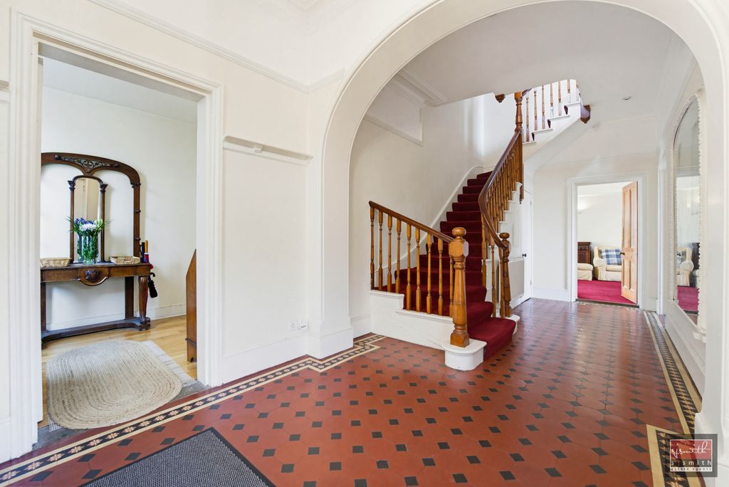 Property photo 2 of 29 Dsc03676