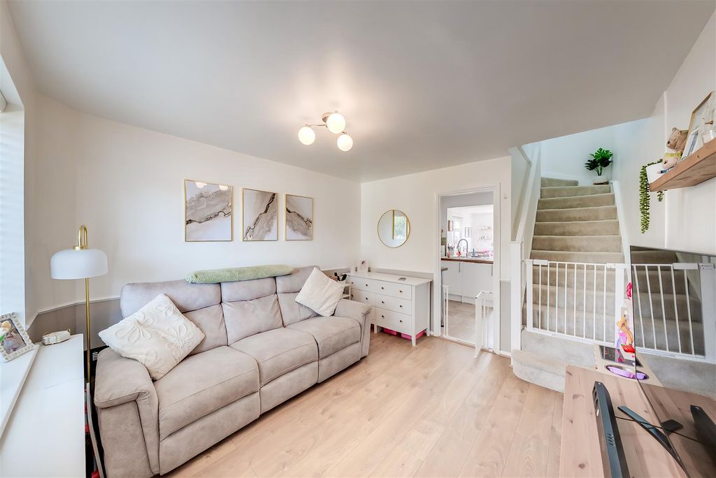 Property photo 2 of 29 A7S08682Hdr.Jpg
