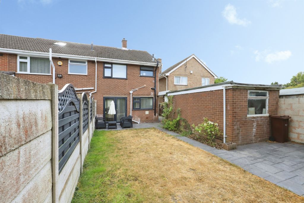 Property photo 2 of 13