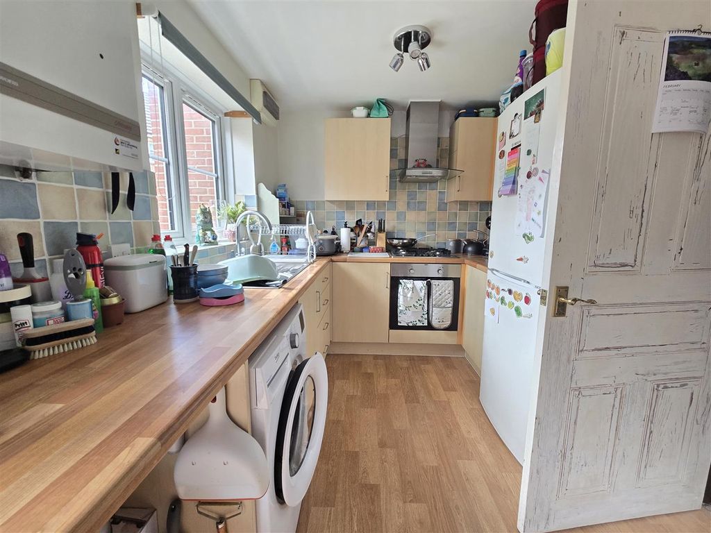 Property photo 2 of 12 Kitchen/Diner