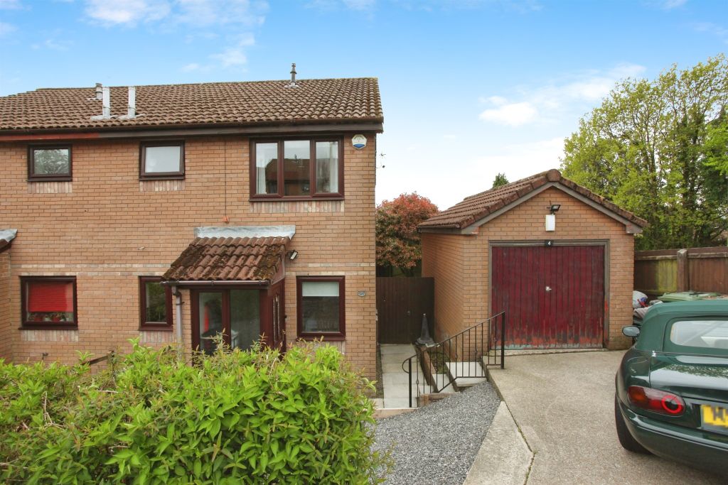 Property photo 1 of 21