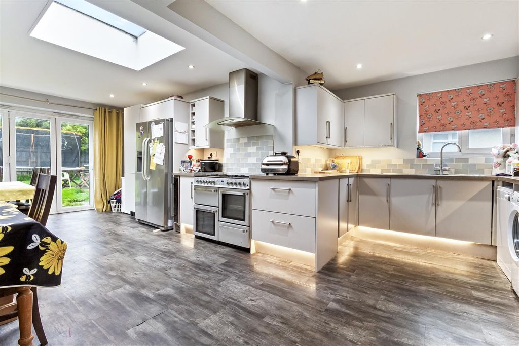 Property photo 3 of 19 50 Rackham Road-007.Jpg