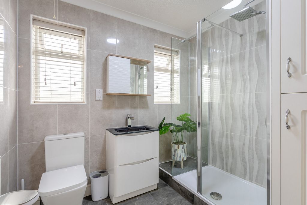 Additional image 19 of 3 bed bungalow for saleGipsy Lane, Kettering NN16