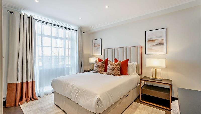Property photo 2 of 8 Fc Bed 1.Jpg