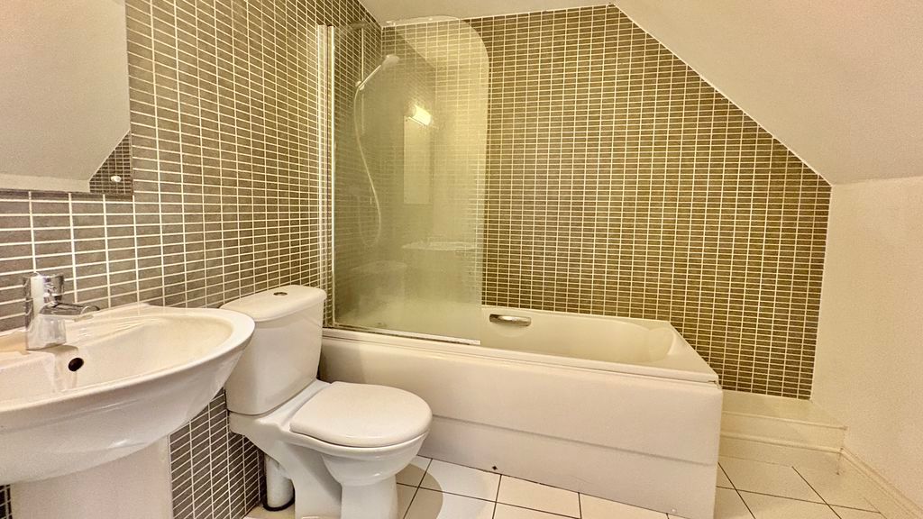 Additional image 8 of 1 bed flat for saleThe Cloisters, Lincoln LN2