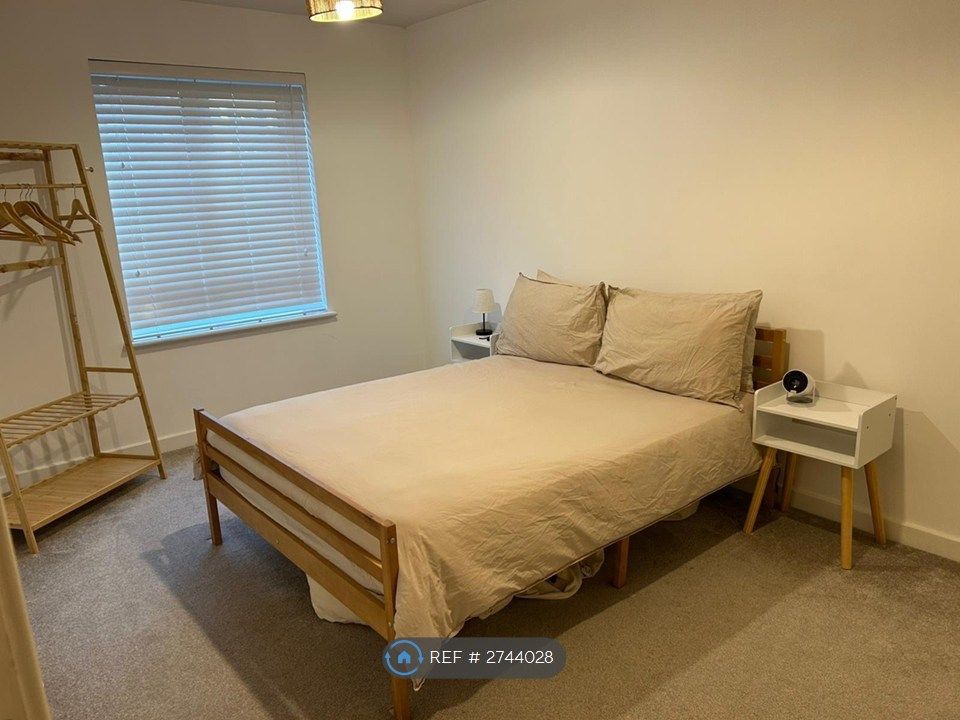 Property photo 3 of 13 Main Bedroom With En-Suite