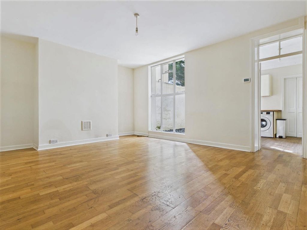 Property photo 1 of 8 Ksqsh5Iubeqzundsz2I60Q.Jpg