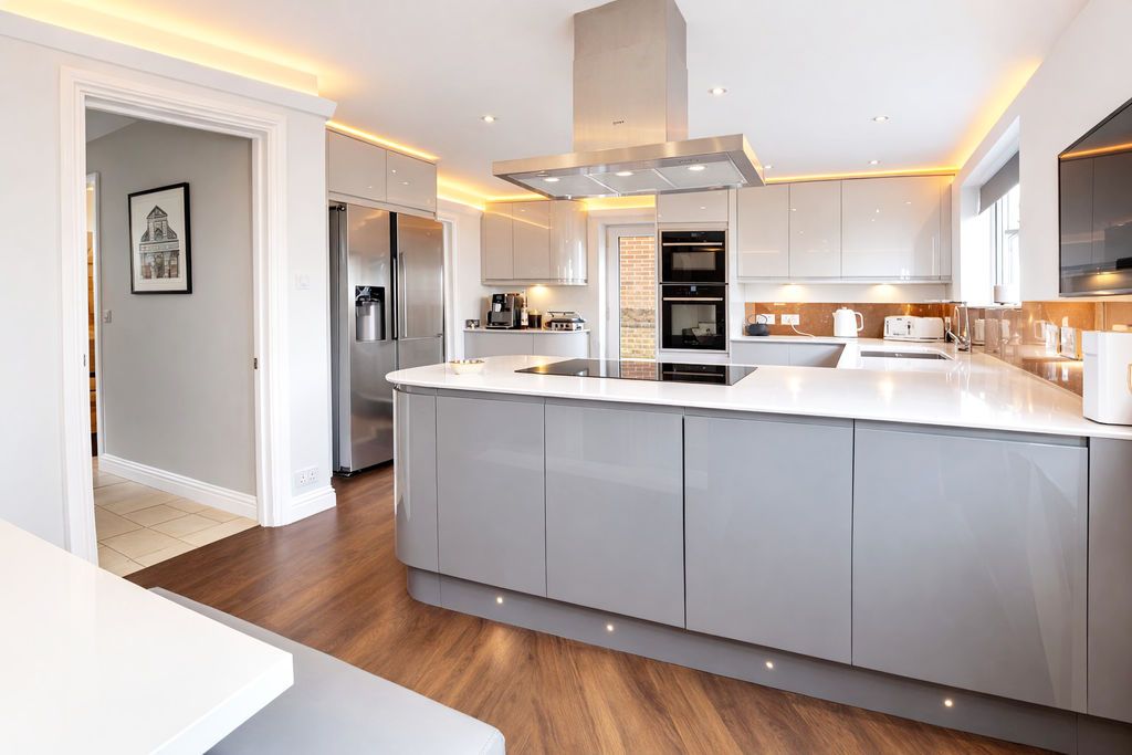 Property photo 3 of 21 Photo 20