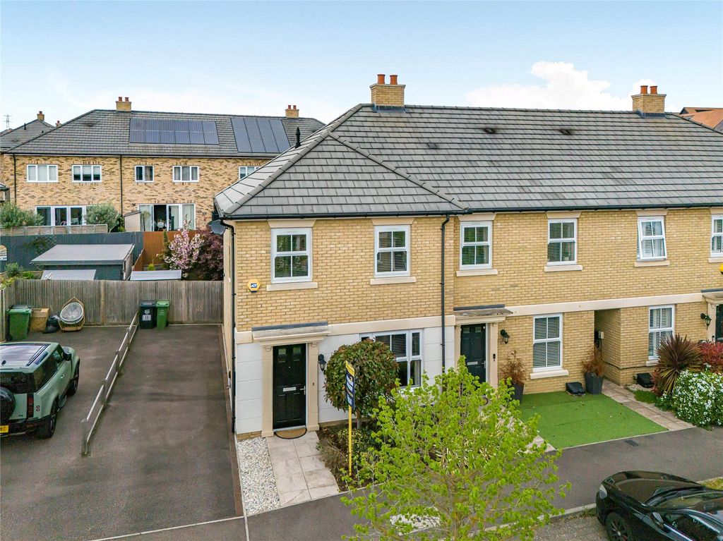Property photo 1 of 31 Aerial