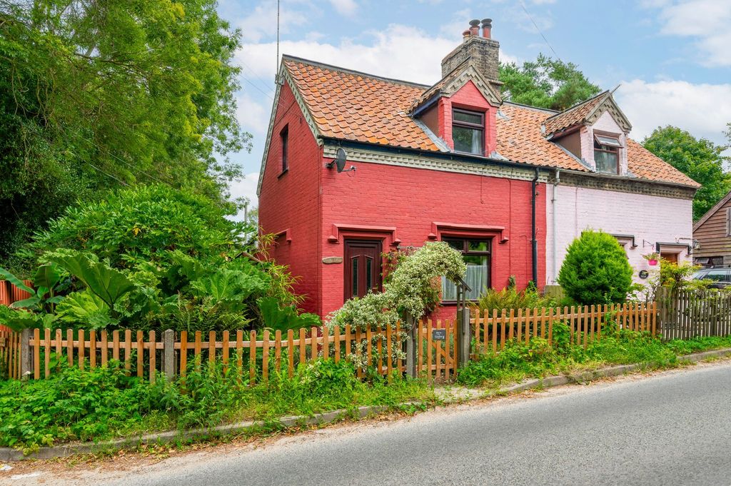 Property photo 1 of 23