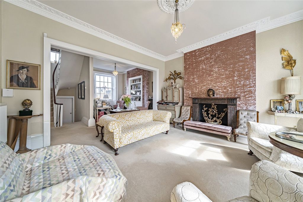 Property photo 2 of 18 Reception Room