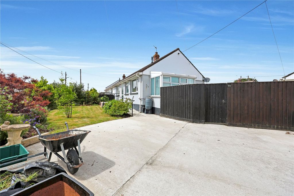 Property photo 3 of 13 Picture No. 01