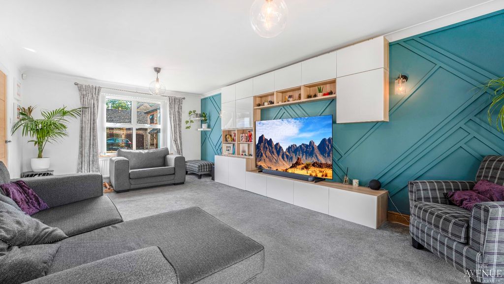 Property photo 3 of 25 5240026