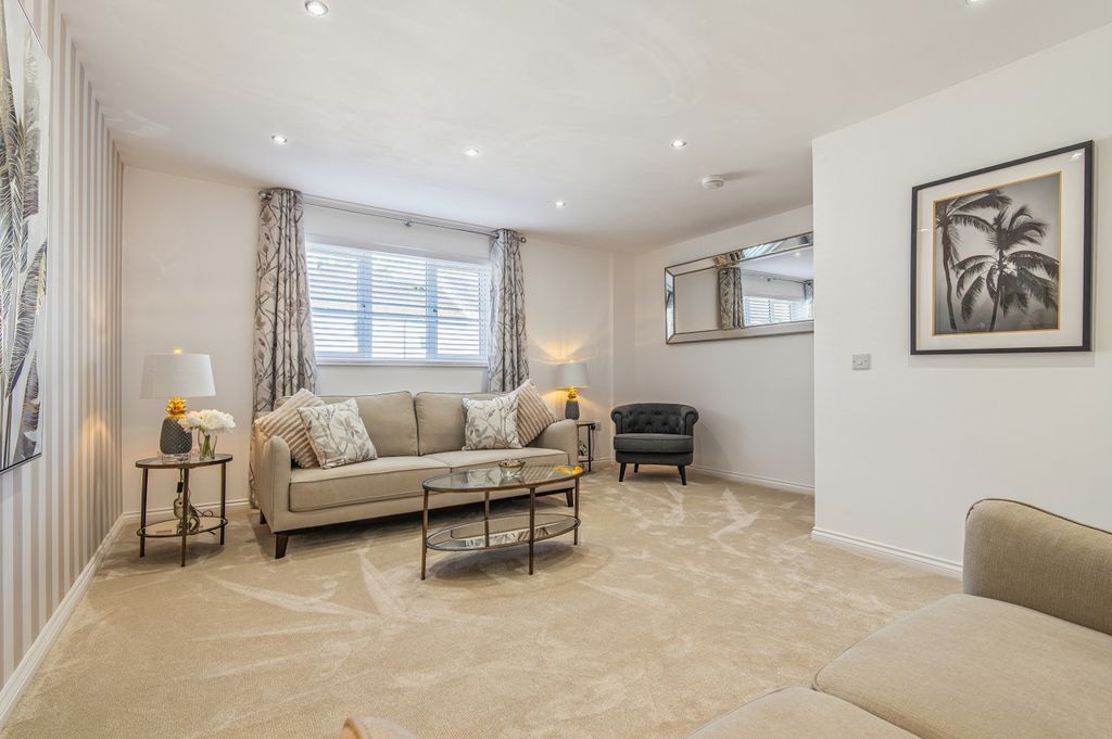 Property photo 2 of 22 P1391848