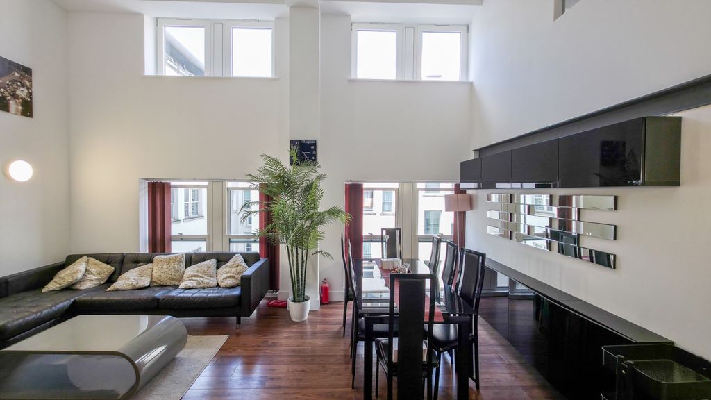 Property photo 2 of 26 20260420_110751