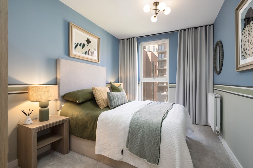 Property photo 3 of 7 Menier Apartments - Bedroom