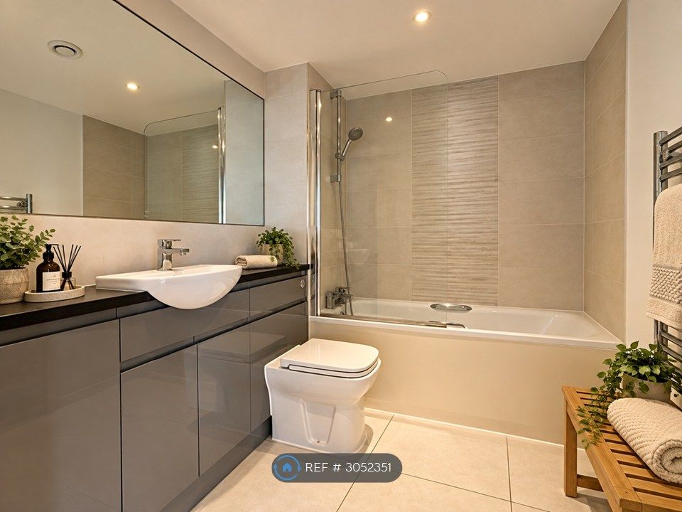 Property photo 2 of 4 Bathroom