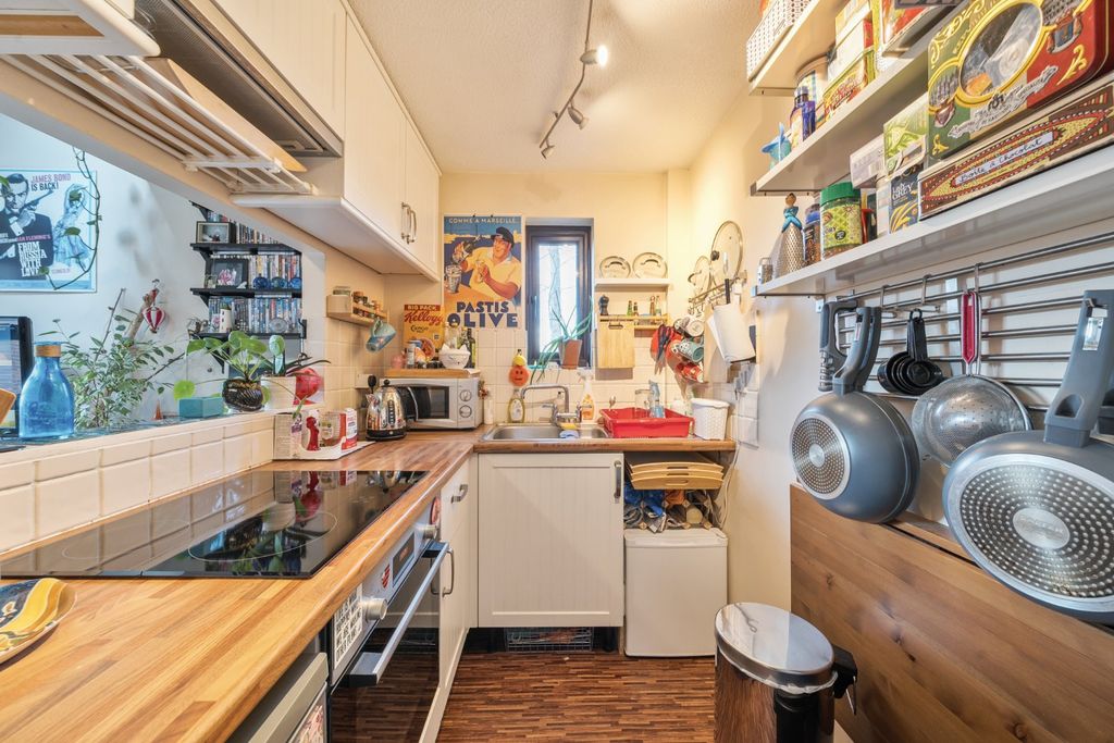 Property photo 2 of 19 Picture No. 02