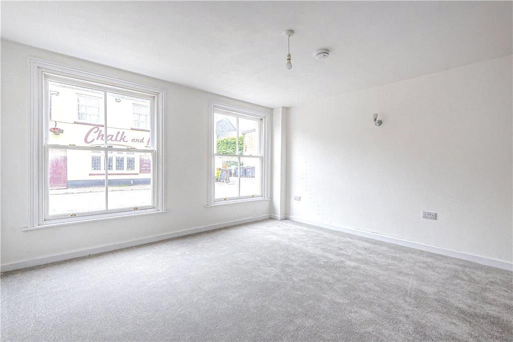 Property photo 3 of 7 Sitting Room