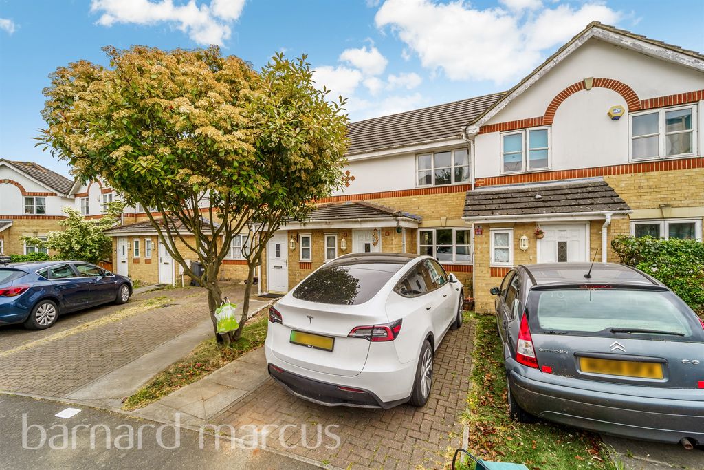 Property photo 1 of 9