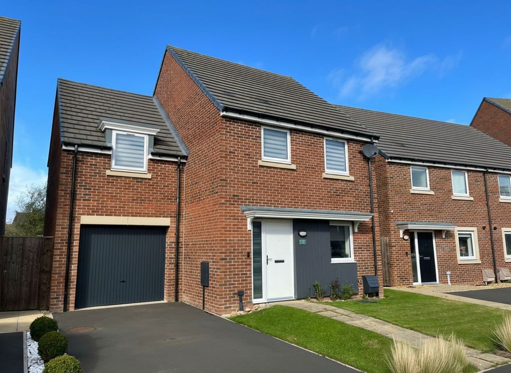 Property photo 1 of 22